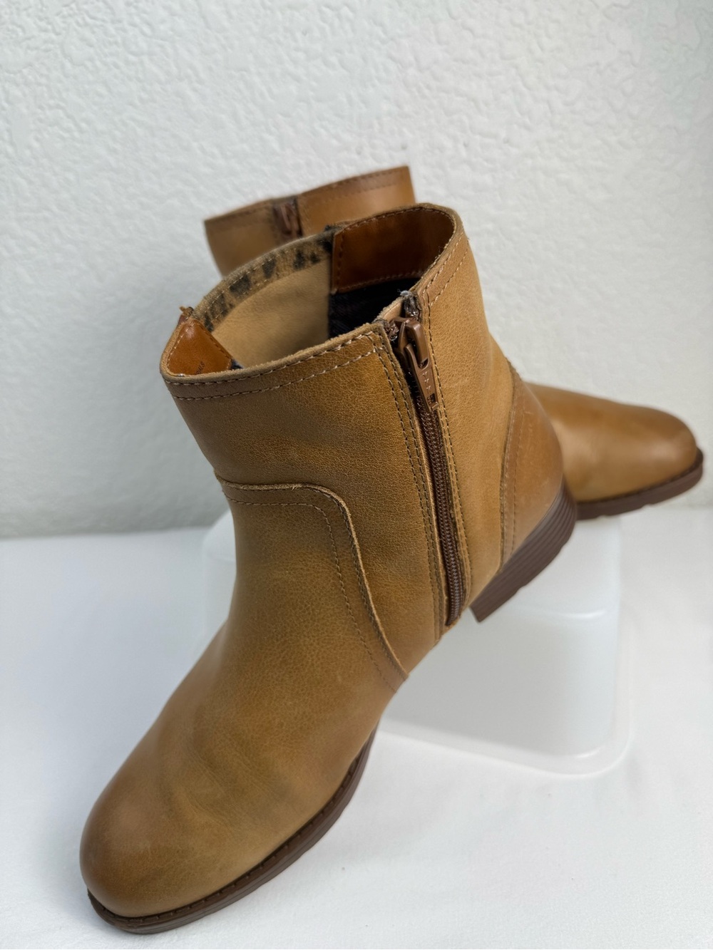 Comfortiva | Leather Ankle Booties | Leopard Zip Accent | 9W - Picture 7 of 13